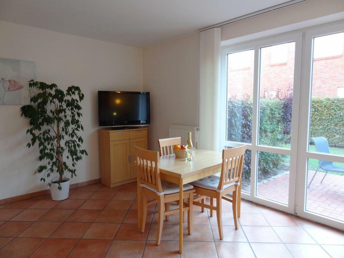 Ferienwohnungen Hass - Haus 1 Fehmarn Buitenkant foto